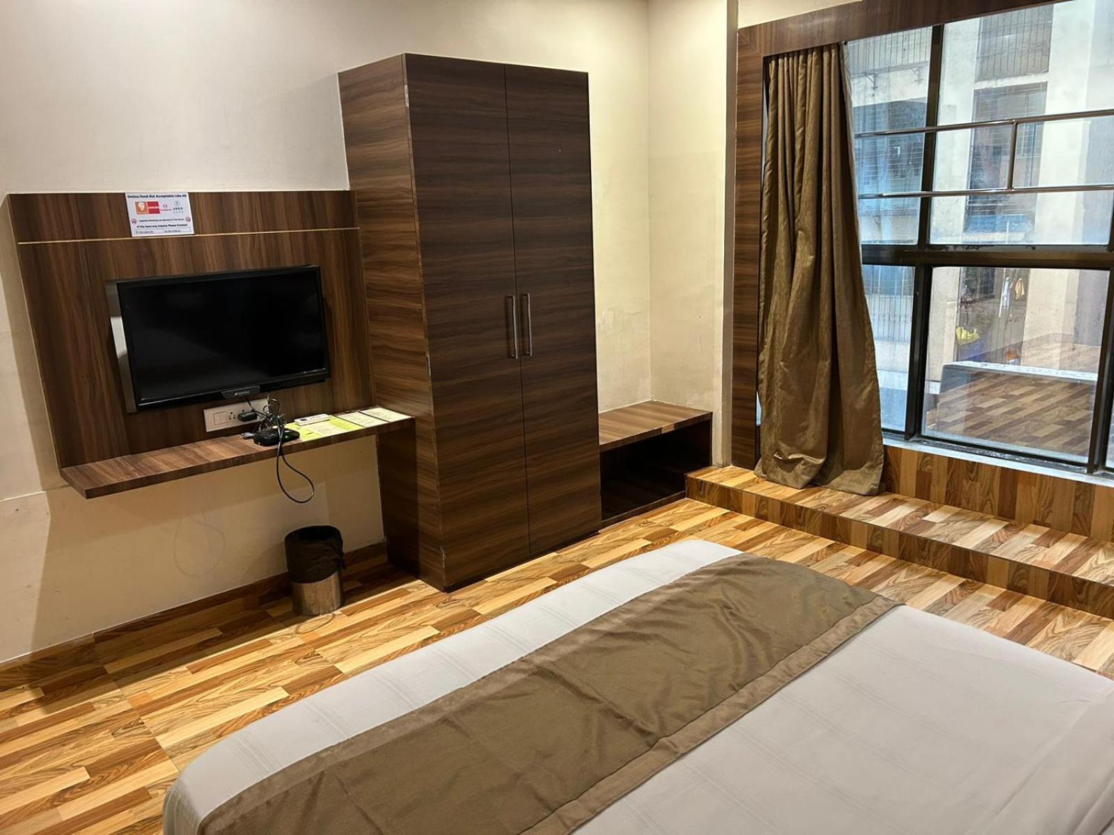Hotel Bkc Mannat Мумбаї Екстер'єр фото