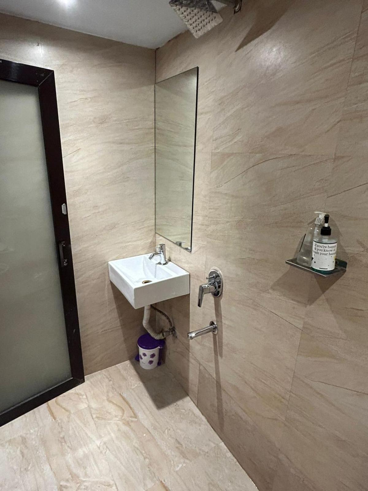 Hotel Bkc Mannat Мумбаї Екстер'єр фото