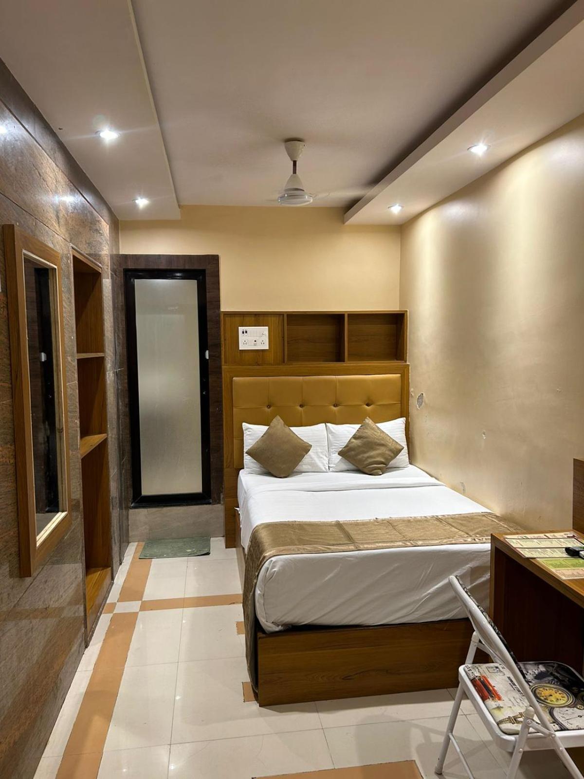 Hotel Bkc Mannat Мумбаї Екстер'єр фото