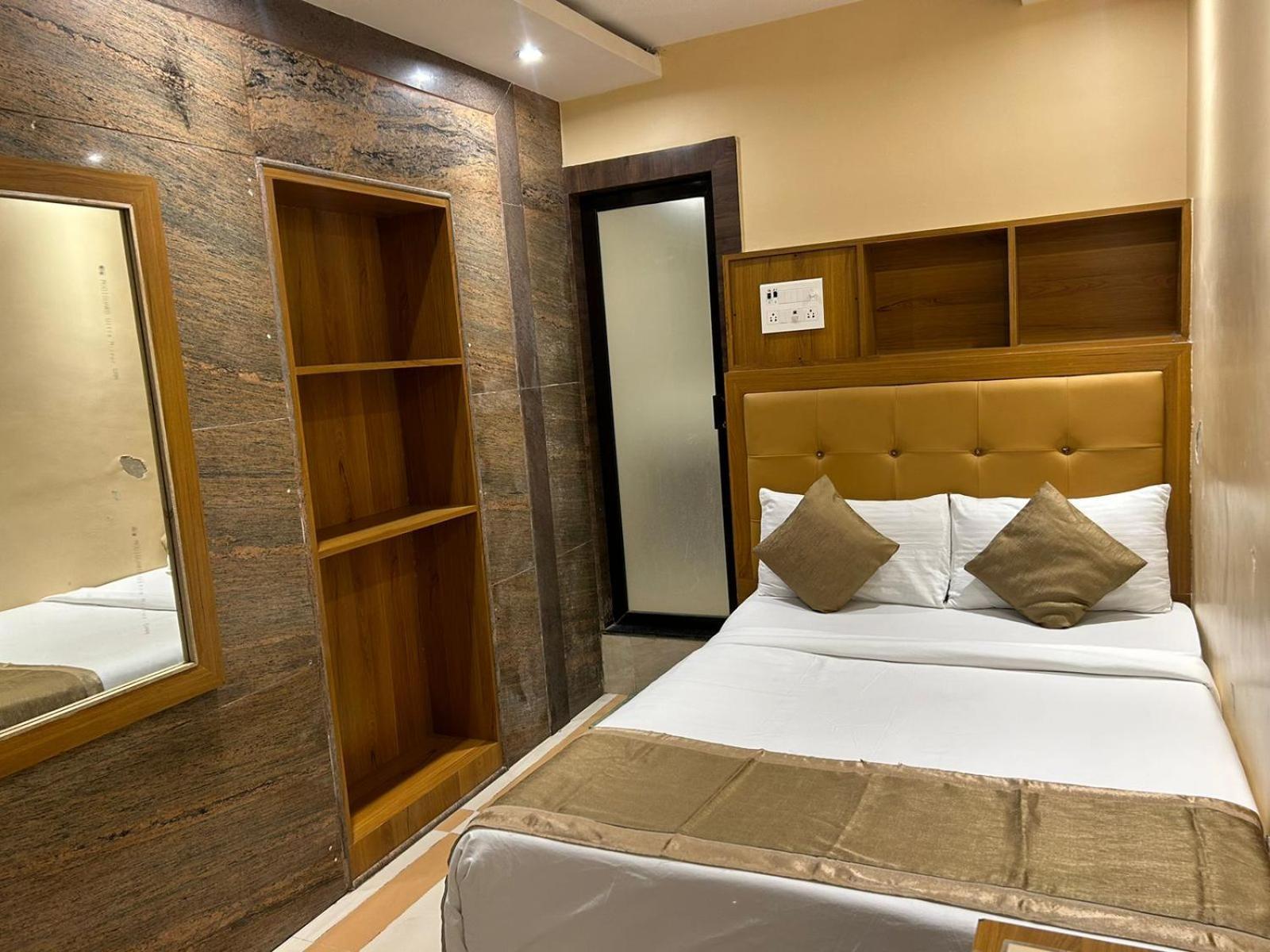 Hotel Bkc Mannat Мумбаї Екстер'єр фото